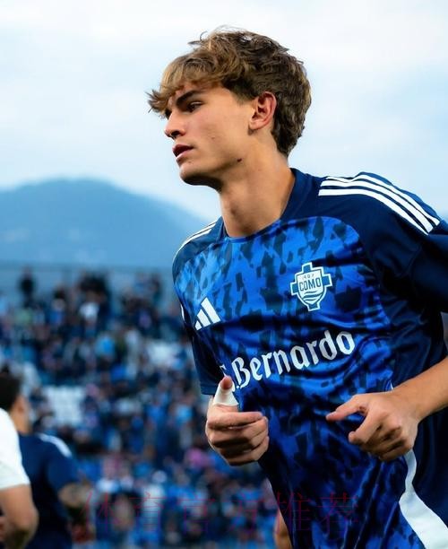 罗马诺:皇马正敲定马林回购条款 球员将远赴意甲 罗马诺:皇马正敲定马林回购条款 球员将远赴意甲